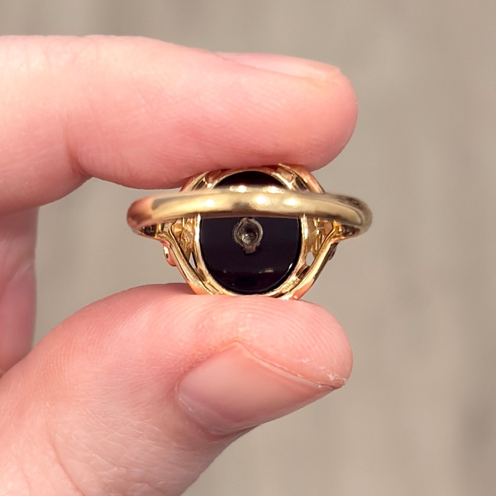 Vintage 14K Art Deco Onyx Diamond Ring, Yellow Gold Black Oval Size 7.25 - Picture 16 of 17